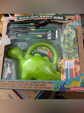 Green Dinosaur Watering Can & Gardening Play Set
